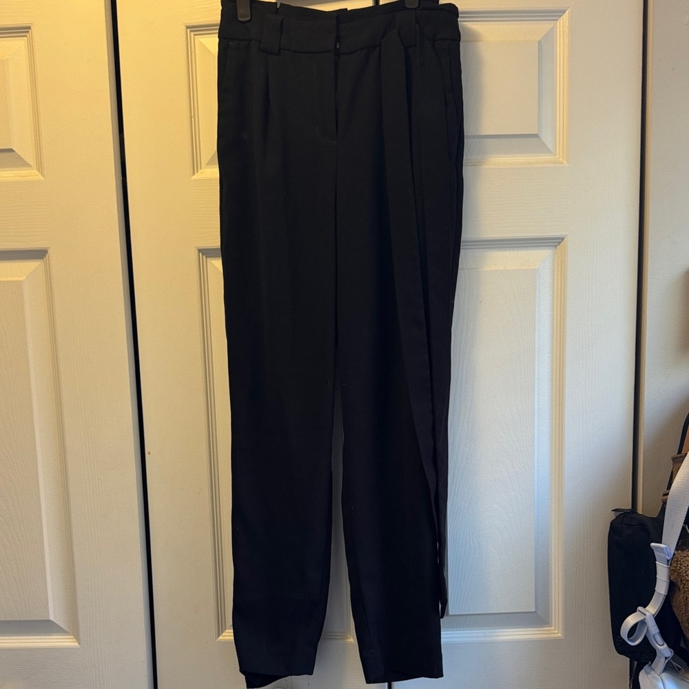 Express Women’s Straight Leg Paperbag Black Pant
